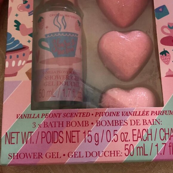 NWT, Pink, Easter basket bundle, wood basket, bunny, personal care/spa items - Picture 10 of 14